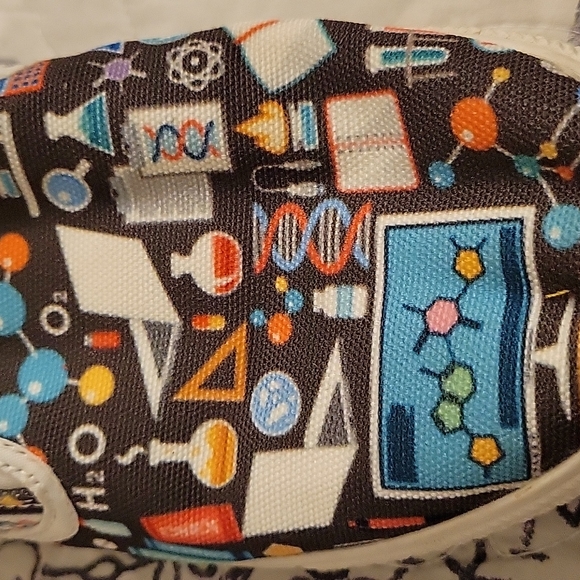 Super cute sneakers - Picture 7 of 7